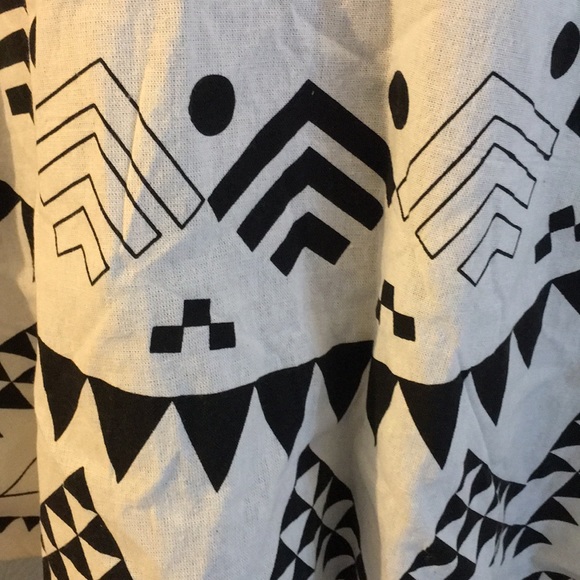 Trippy Festival Poncho Geometric Psychedelic Indie - Picture 3 of 4